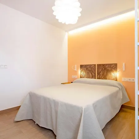 Appartement Falco 2 *